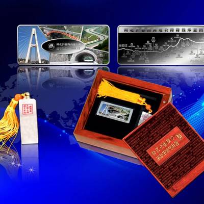 金屬徽章與紀念章定制 融合藝術(shù)與實用性的禮品創(chuàng)作